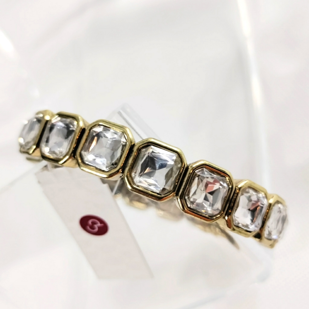 Dressbarn Gold Square Metal Crystal Centered Stretch Bracelet